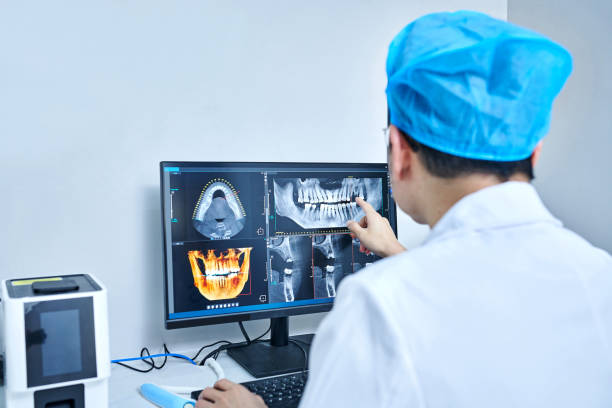 Best Cracked Tooth Emergency Dentist  in Lakes West, CT
